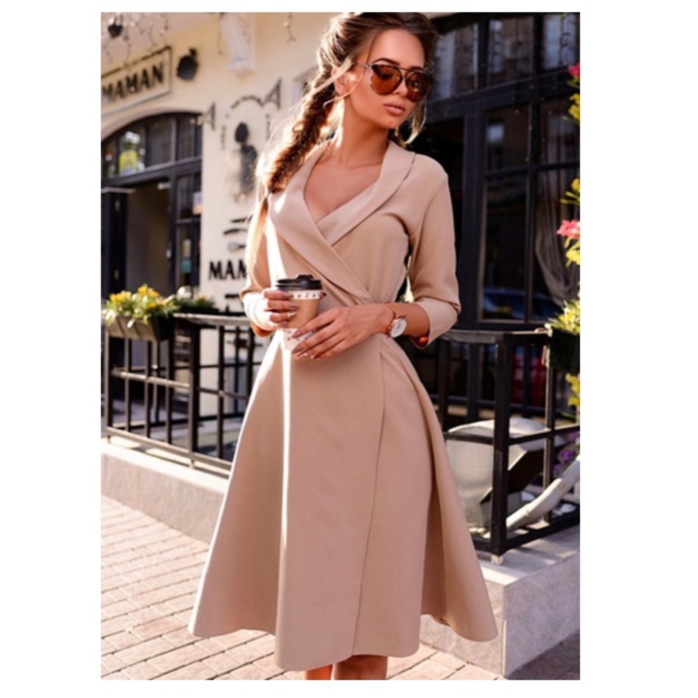 Chic Wrap Dress - Picture 1 of 7